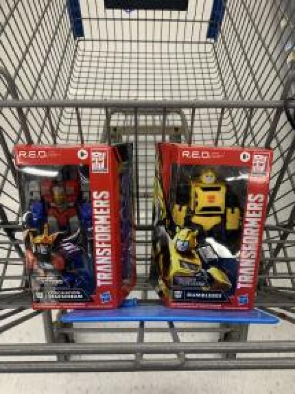 Transformer RED Series Wave 3 Found at Walmart Canada