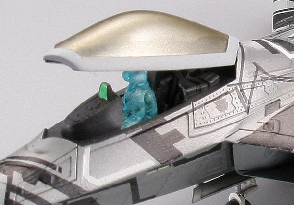 New Images of Tomy Tec's MIX Movie Starscream