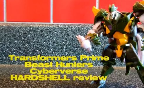 Video Review: Transformers Prime Beast Hunters Cyberverse Commander Hardshell