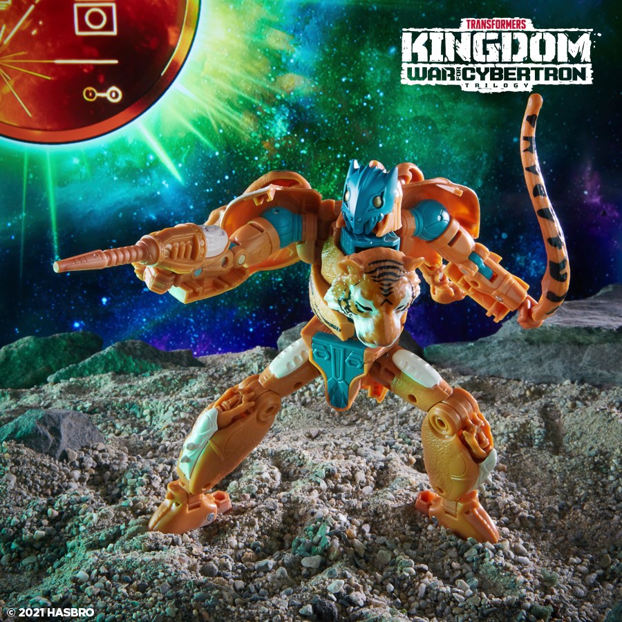 Orange Tigatron with Mutant Head Revealed for Golden Disk Collection