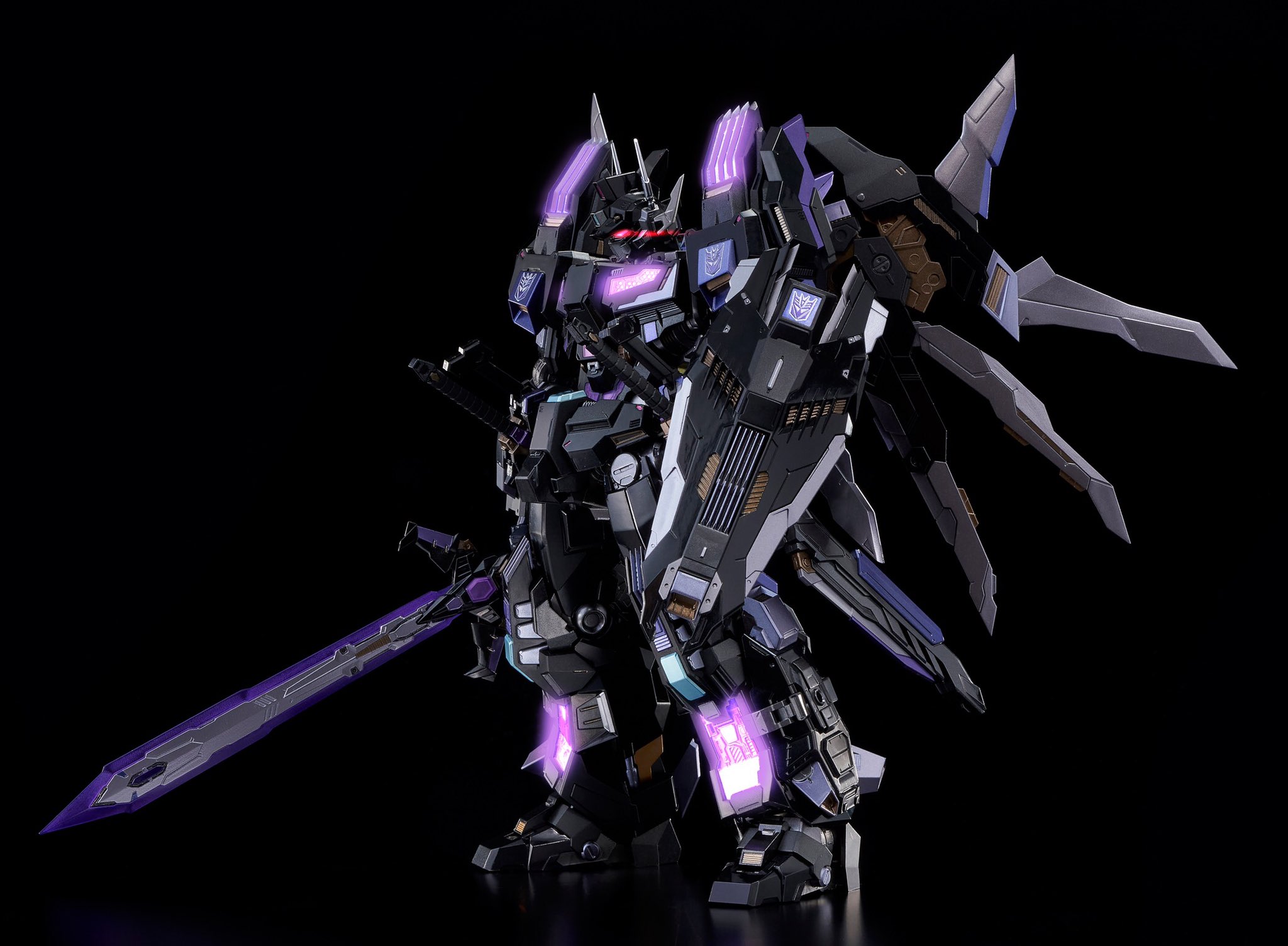 Flame Toys Reveal Kuro Kara Kuri Black Star Saber