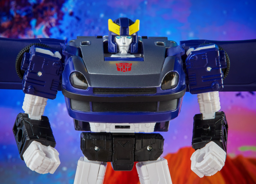 Target Exclusive Silverstreak Available Now on Hasbro Pulse
