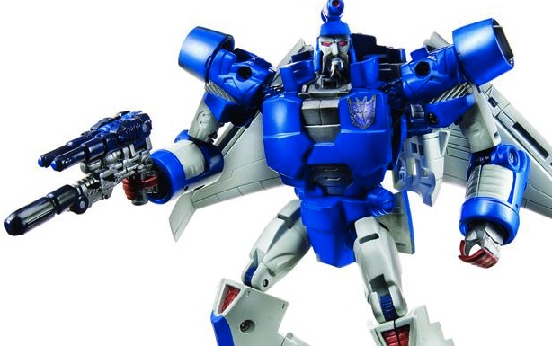 EmGo Reviews Hasbro's Generations Scourge