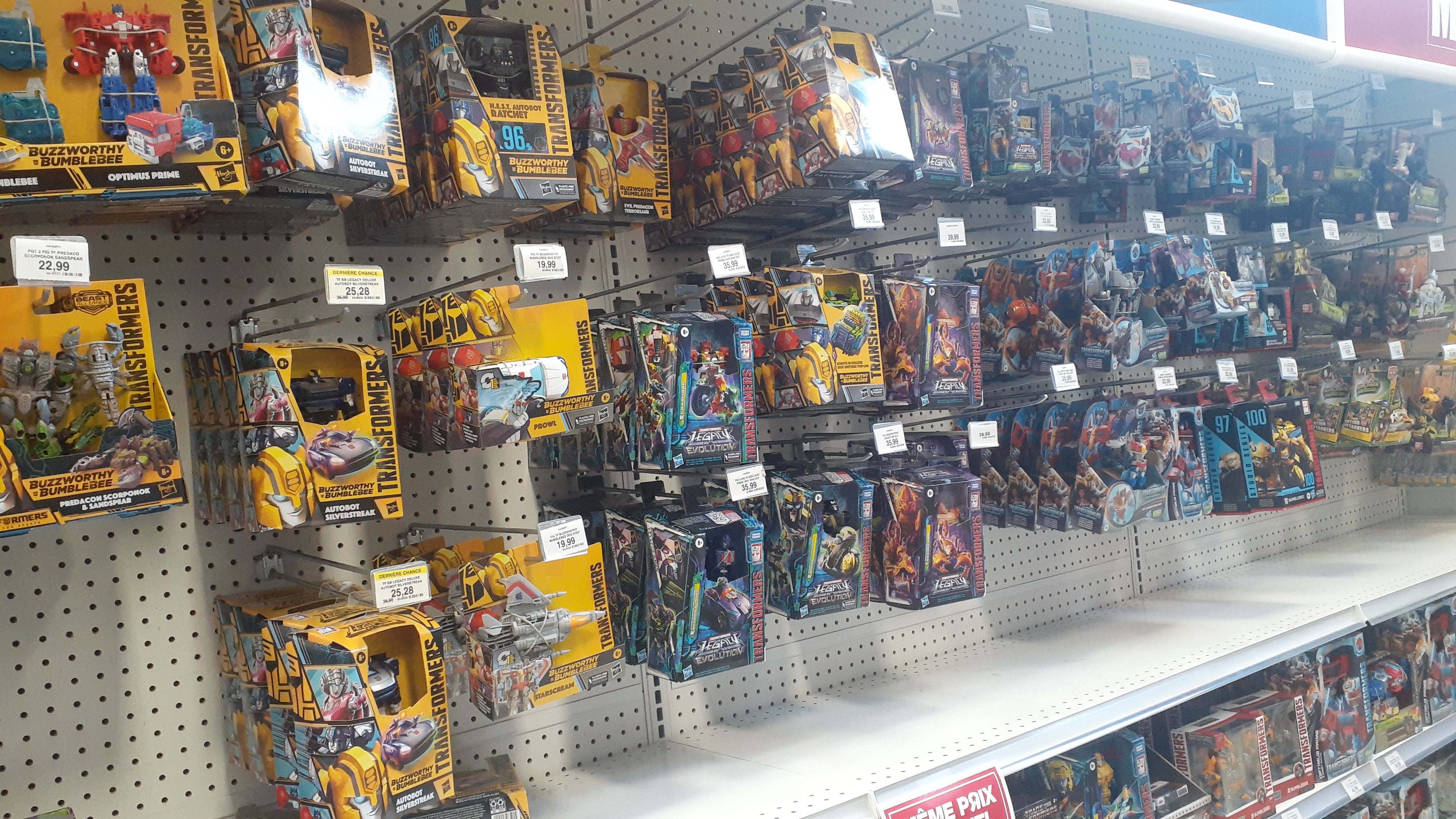 New TF Sightings and Deals in Canada as Holiday Shopping Season Starts