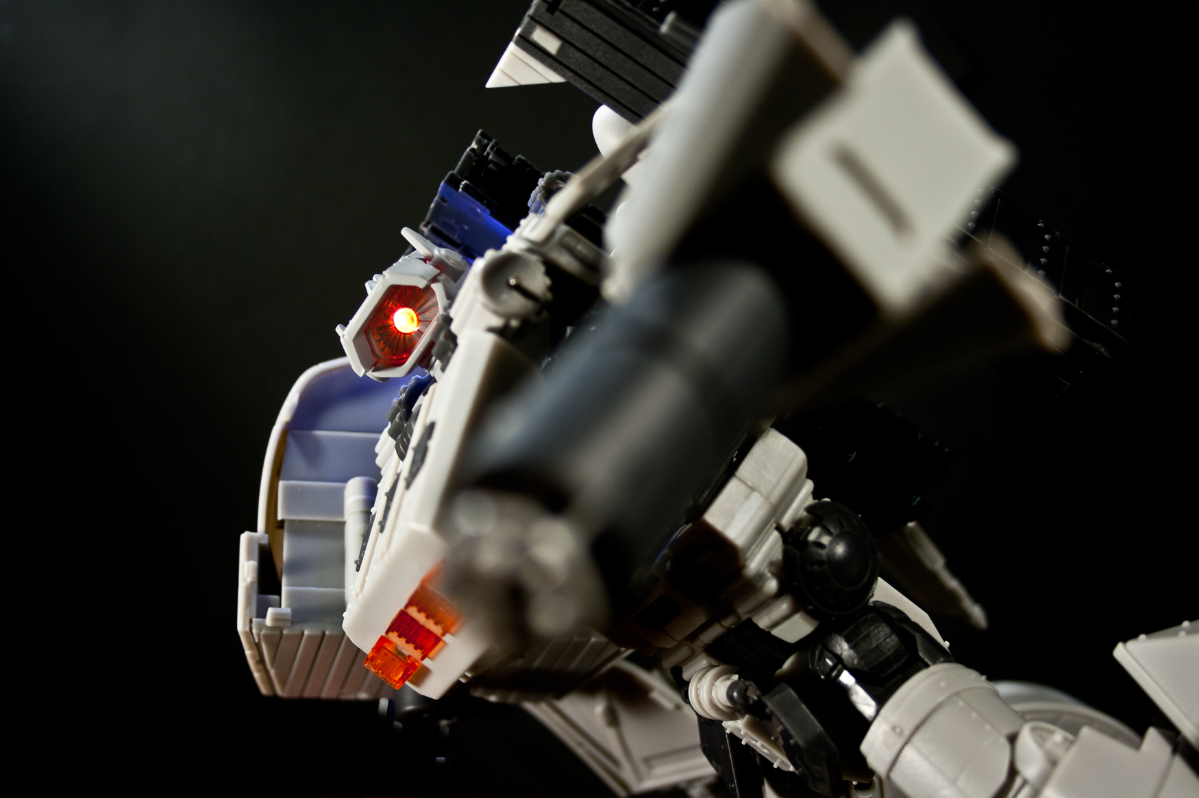 New MMC KM-03 Cyclops Robot Mode Images