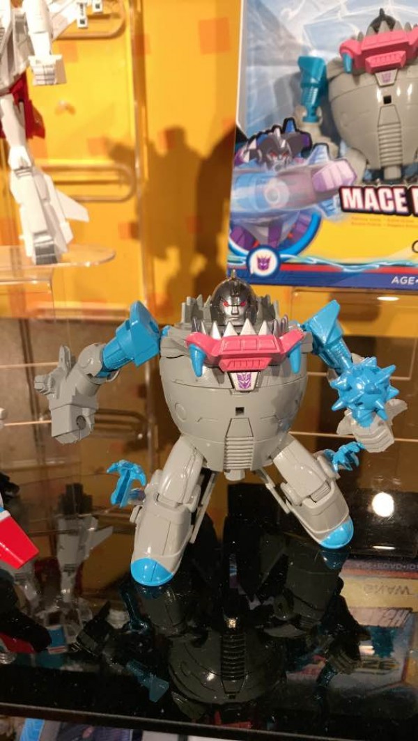Toy Fair New York 2019 Transformers Cyberverse Photos #tfny #hasbrotoyfair