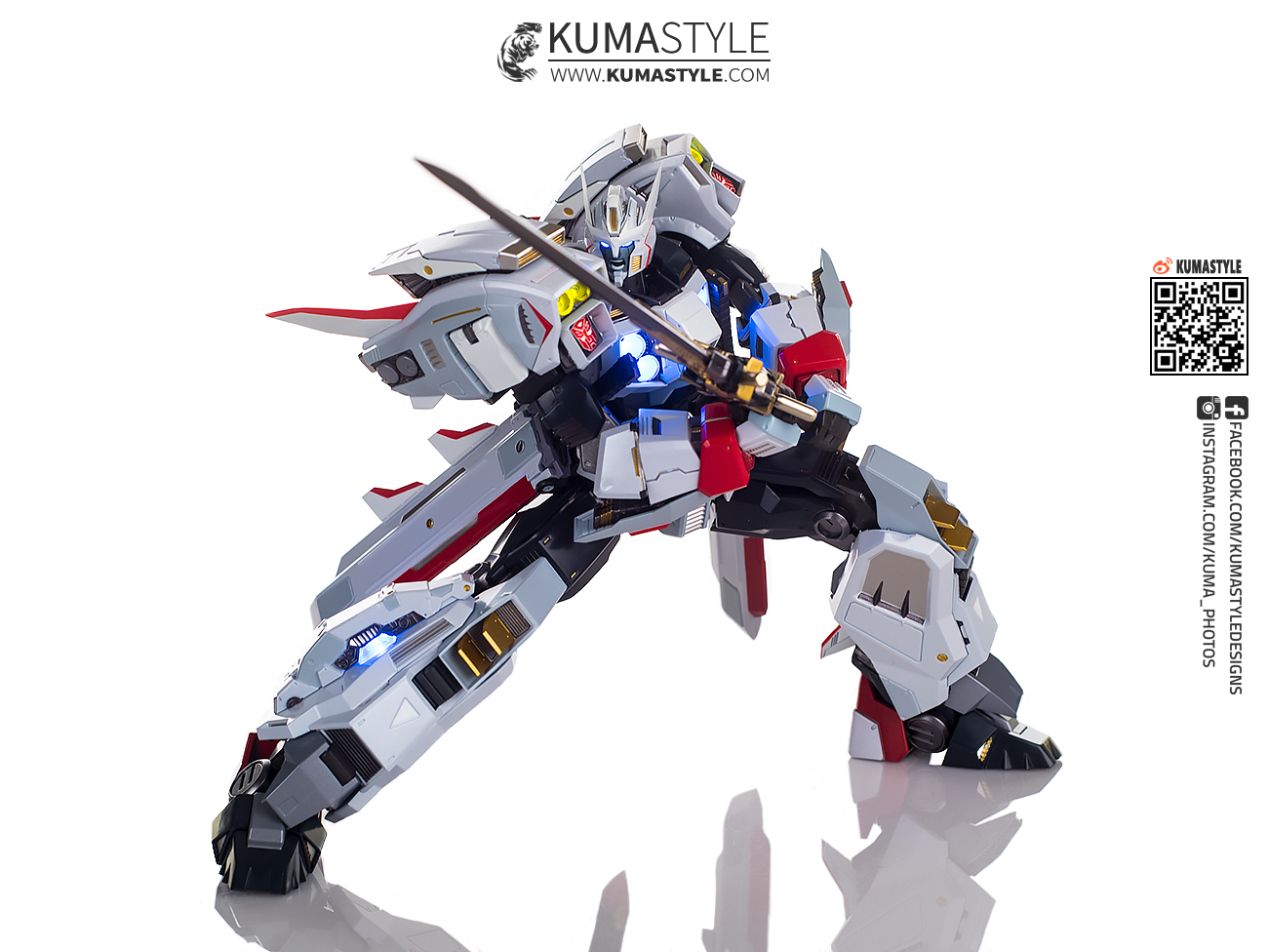 Pictorial and Video Review for Flame Toys Transformers 01 Drift