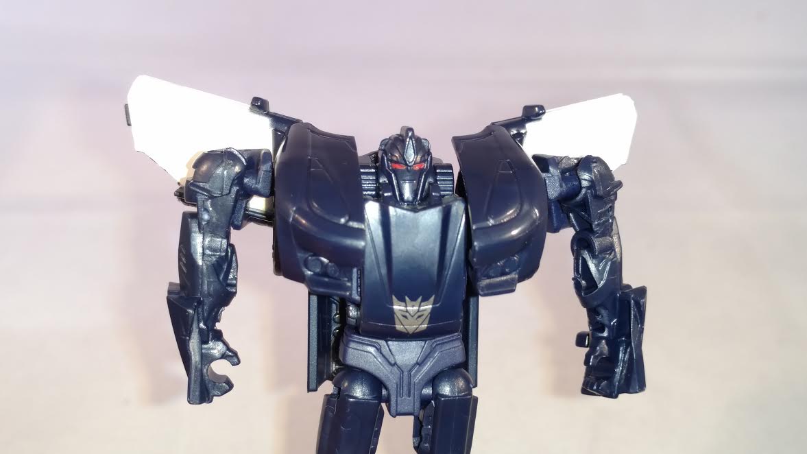 Video Review of Transformers: The Last Knight Legion Barricade