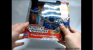 Robots In Disguise Powerizers (Voyager Class) Thundertron Video Review