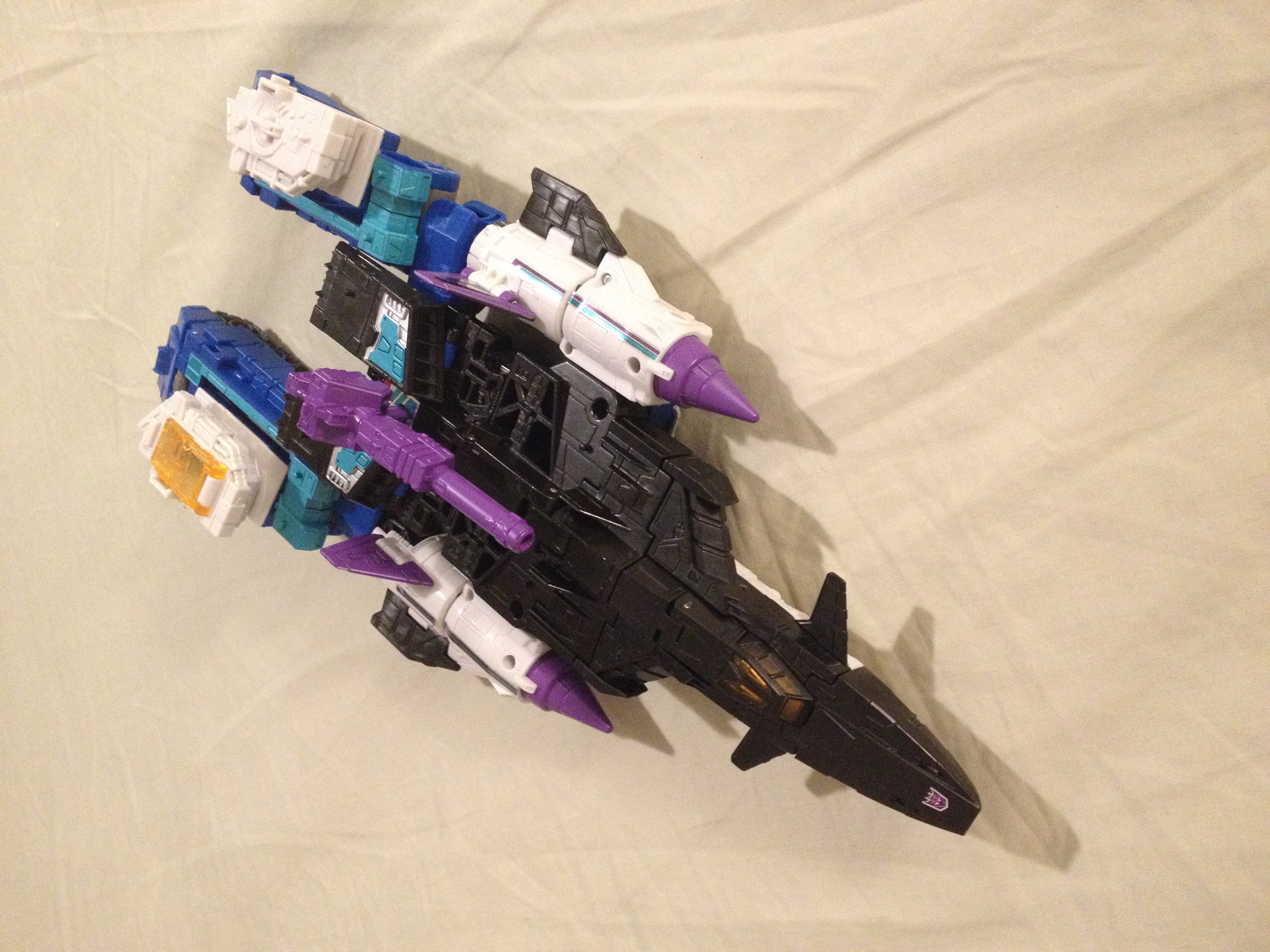 Images of Various Possible Combinations for Transformers Titans Return Overlord