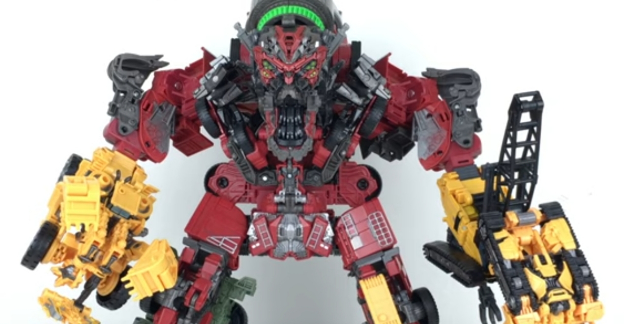 Transformers Studio Series Devastator Review Showing Off Fully Combined Figure