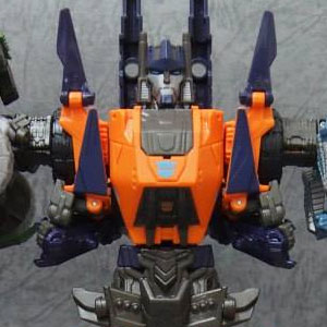 Transformers Generations Wreckers In-Hand Images