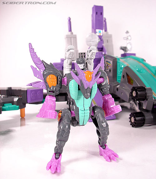 Top 5 Transformers Toys That Need An Upscale