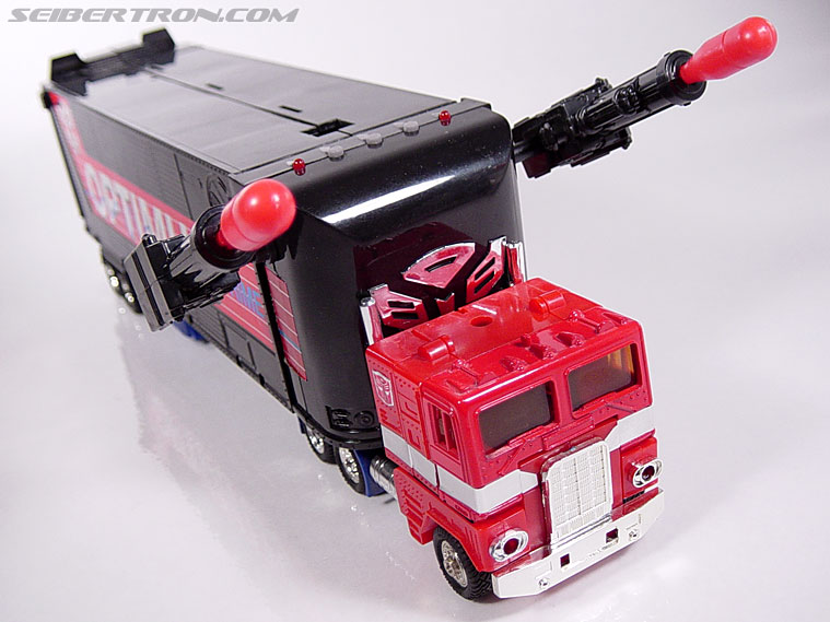 Twincast / Podcast Episode #336 "Not Your Father's Autobot"