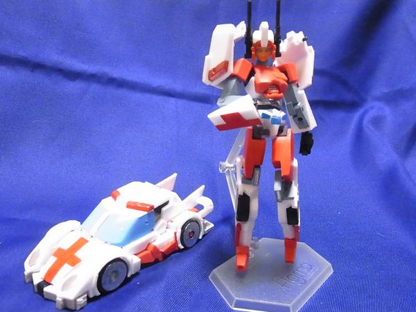 Wonderfest 2015 Official Masterforce Minerva Resin Kit Revealed