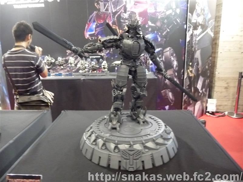 Wonderfest 2014 Prime 1 Studios Images: Drift, Grimlock and More