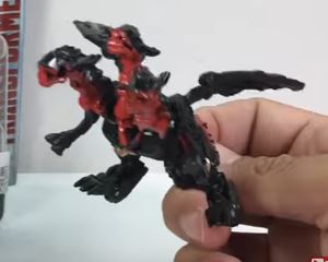 Video Review for Transformers: The Last Knight Legion Hound and Dragonstorm