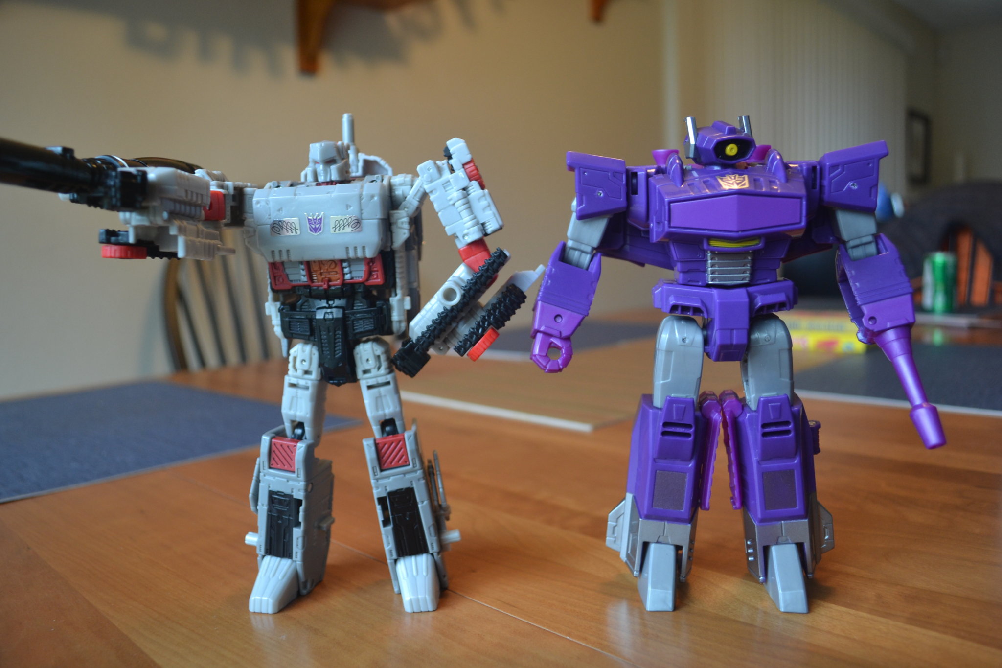 Transformers Generations Cyber Battalion Shockwave and Sideswipe Found in US  + More In Hand Images