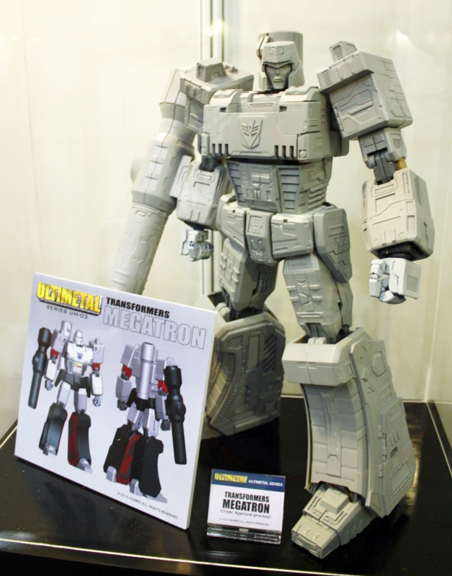 Fewture Announces UM-03 Ultimetal Megatron
