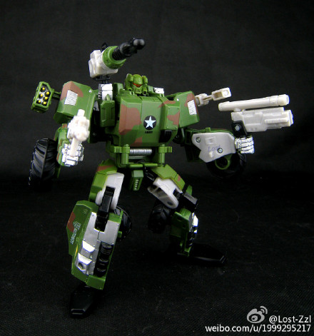 Potential BotCon 2015 Roadbuster In G2 General Optimus Deco