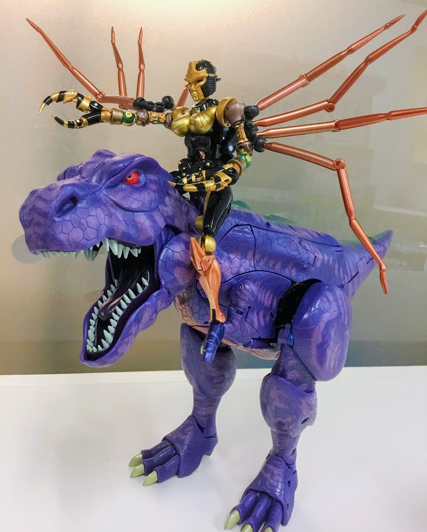 New Images of Masterpiece MP46 Blackwidow Beast Wars AKA Blackarachnia