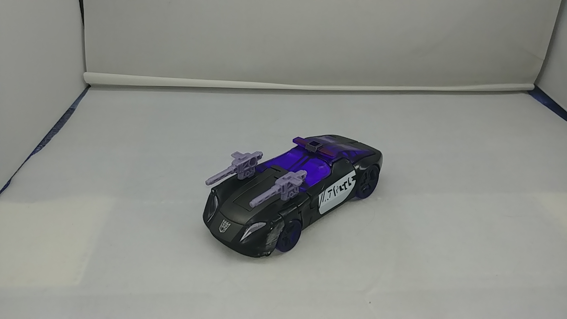 Video Reviews for Transformers War for Cybertron: Siege Barricade