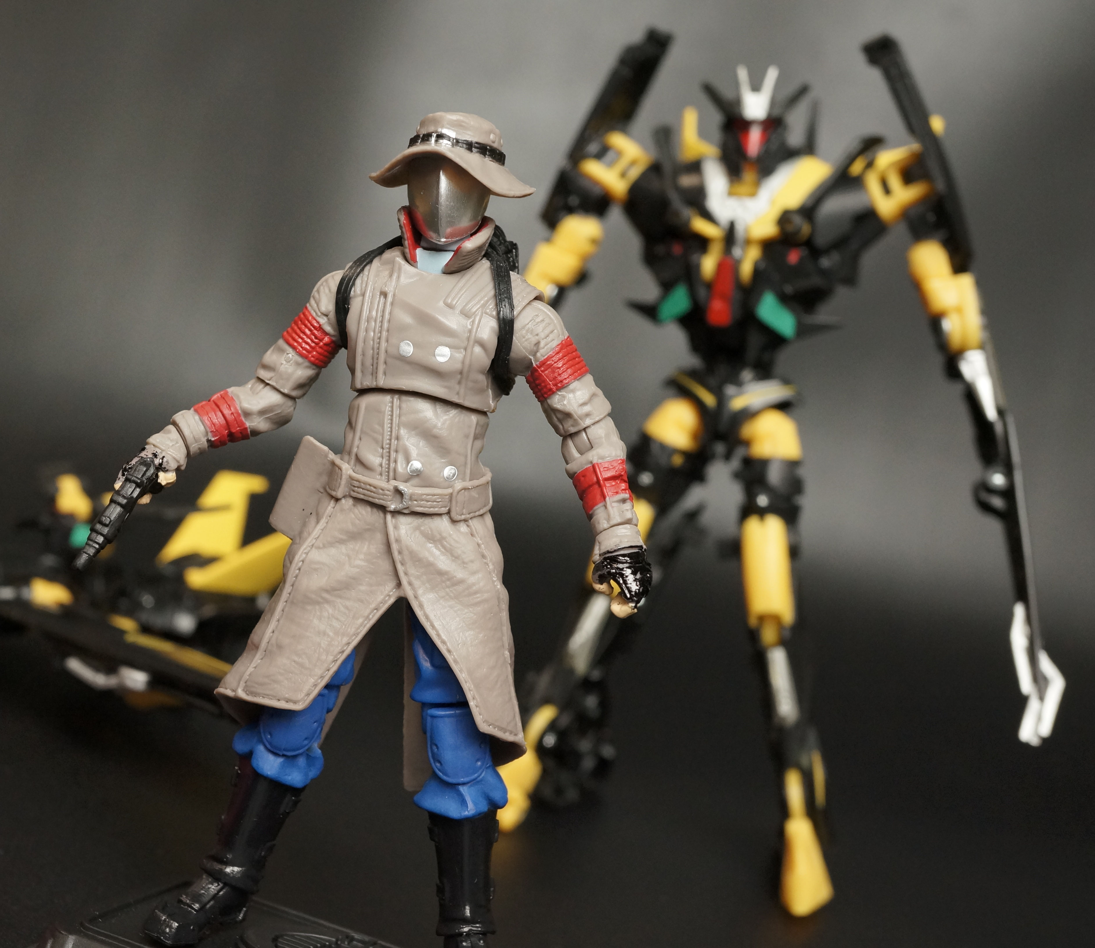 Collector's Club Exclusive Old Snake with 2 B.A.T.s Revealed at G.I. Joe Con