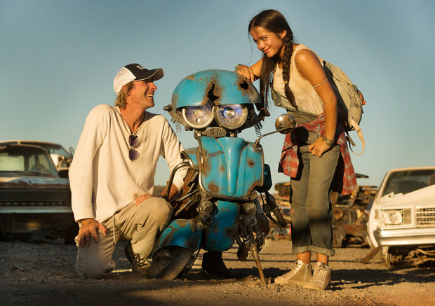 Isabela Moner Set to Receive CinemaCon Rising Star Of The Year Award