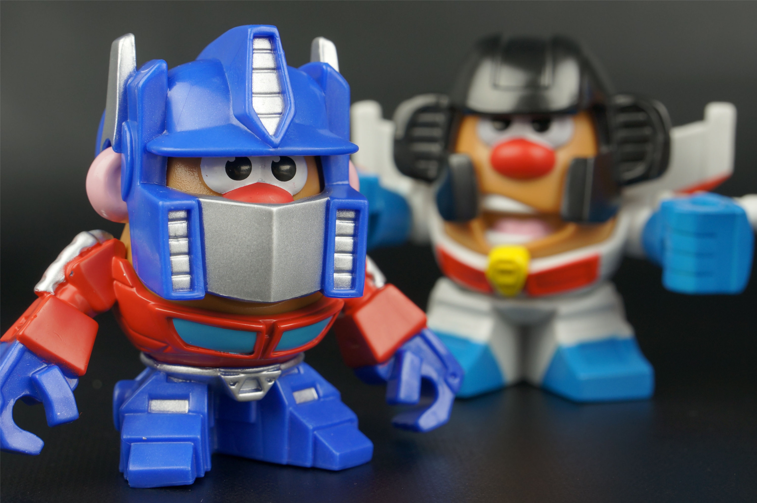 New Galleries: Mr. Potato Head Optimus Prime, Starscream, Optimash Prime and Bumble Spud