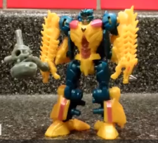 Video Review: Transformers Prime "Beast Hunters" Cyberverse Legions Twinstrike, Smokescreen, and Airachnid