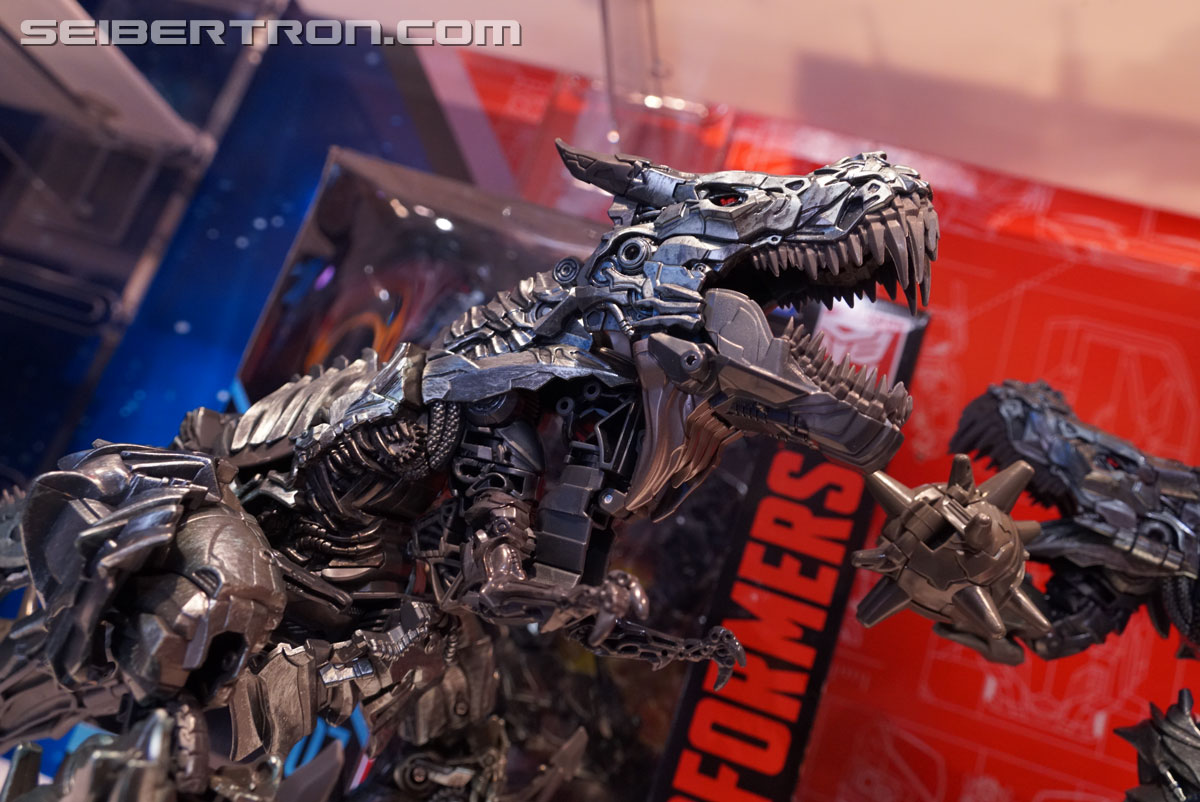 Toy Fair 2018 - Gallery of Transformers Studio Series Megatron, Grimlock, Brawl #NYTF #HasbroToyFair