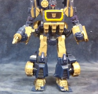 Video Review Of War For Cybertron - Cybertronian Soundwave