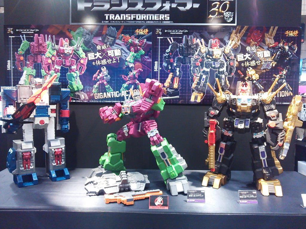 Wonder Festival Shows off Sentinel Gigantic Action Scorponok and  Black Zarak