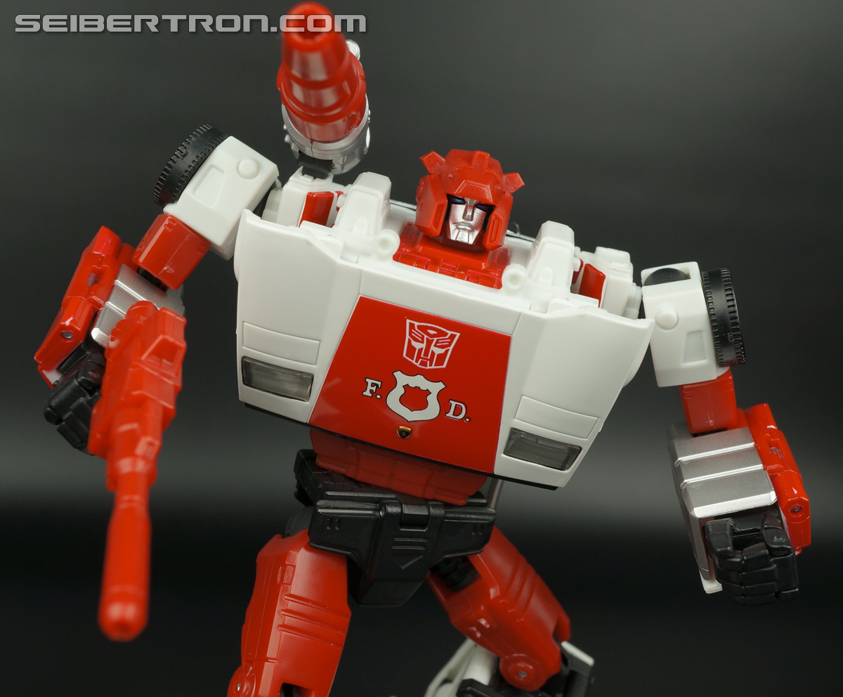 New Galleries: Takara Tomy Transformers Masterpiece MP-14 Red Alert