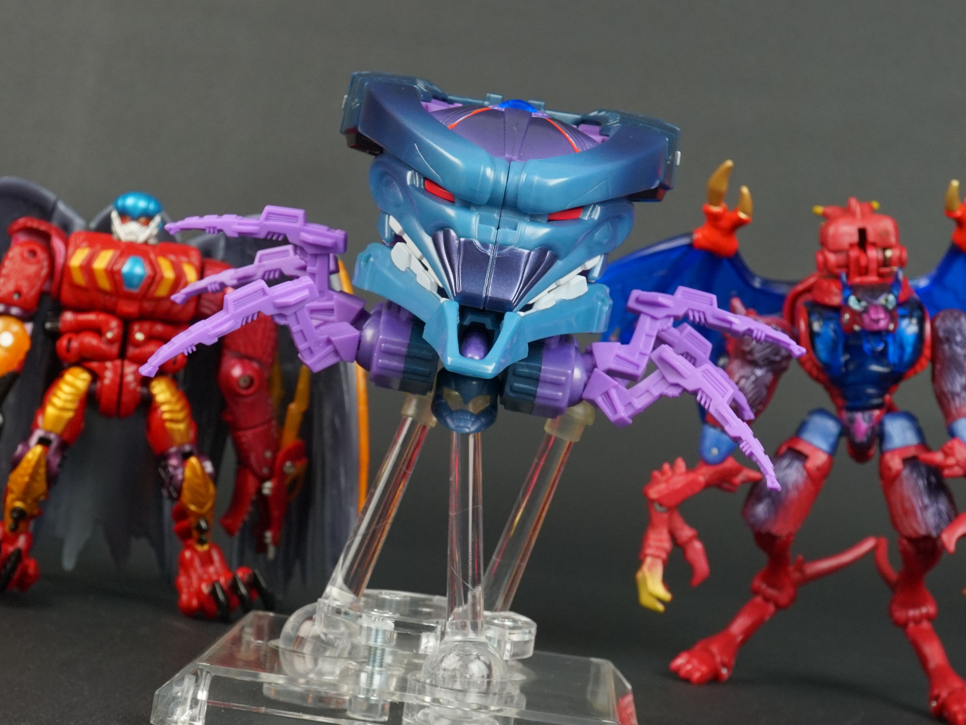 New Galleries: Beast Wars Returns Megahead Megatron, Noble Savage and Vehicon Jetstorm