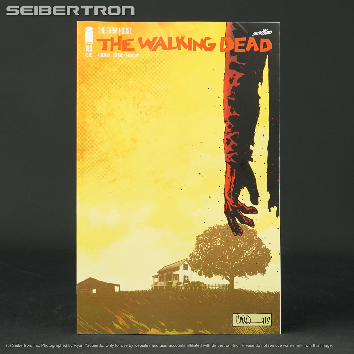 Transformers #8 in stock at Seibertron Store plus Unicron Trilogy toys, Walking Dead #193 and more!