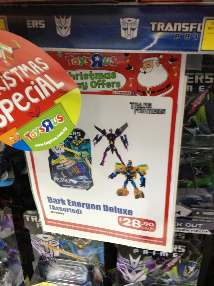 Dark Energon Figures Spotted at Singapore Retail