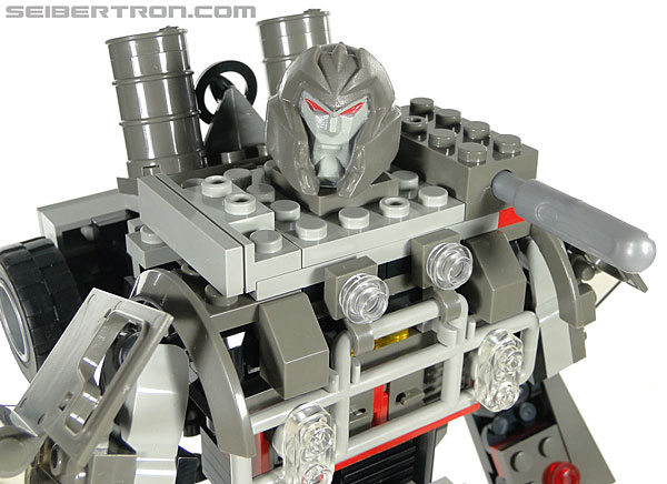 New Kre-O Galleries: Megatron Set & BotCon Optimus Prime with Matrix Kreon