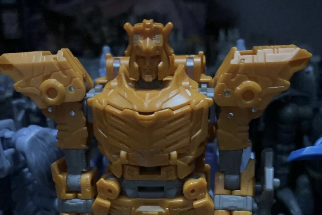 More Images of Transformers Age of the Primes Prima Prototype