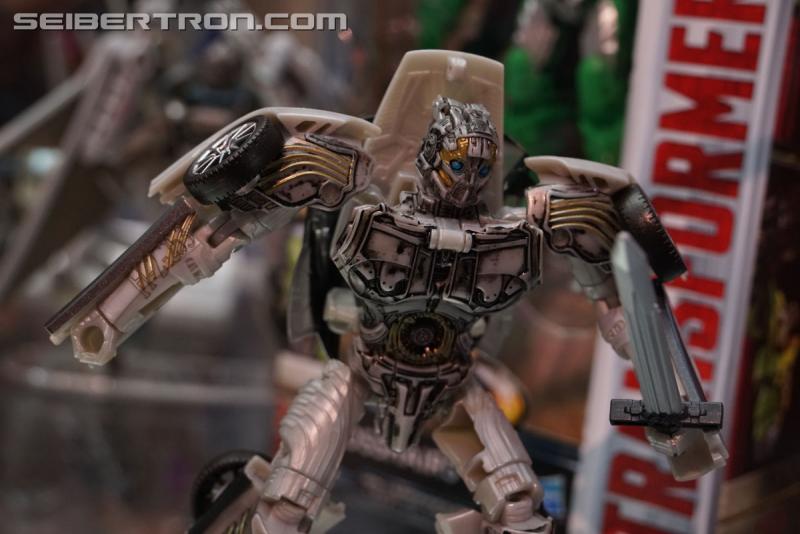 SDCC 2017: Preview Night Transformers The Last Knight; Deluxe Cogman, Leader Class Dragonstorm, more #HasbroSDCC