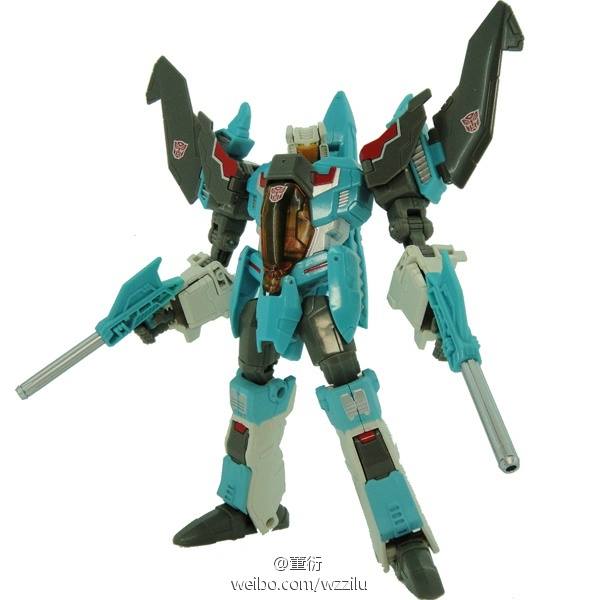 High Quality Images of Takara Tomy Transformers: Legends LG-09 Brainstorm