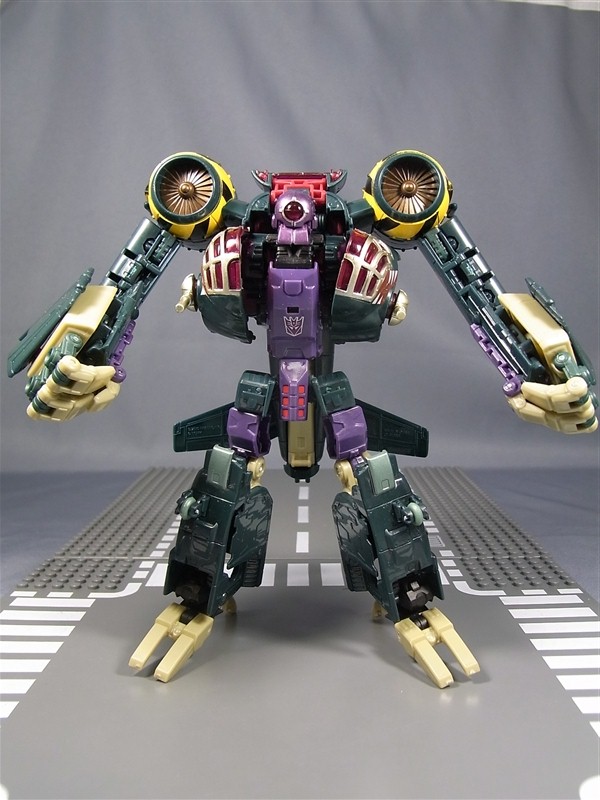 Toy Images of Transformers United UN-14 Lugnut