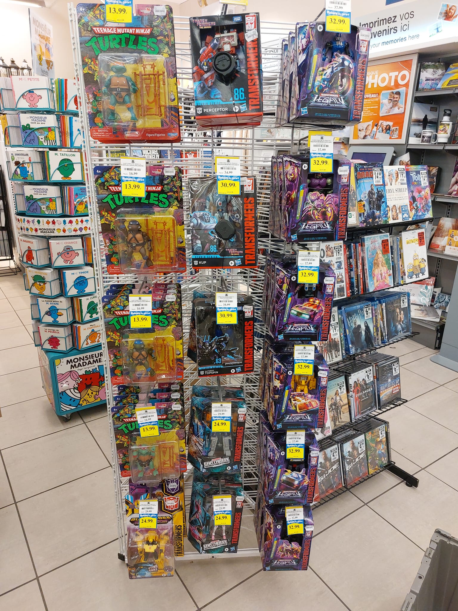 Canada Transformers Sightings Roundup with Galaxy Shuttle, Legacy Wave 3 and SS Crosshairs Wave