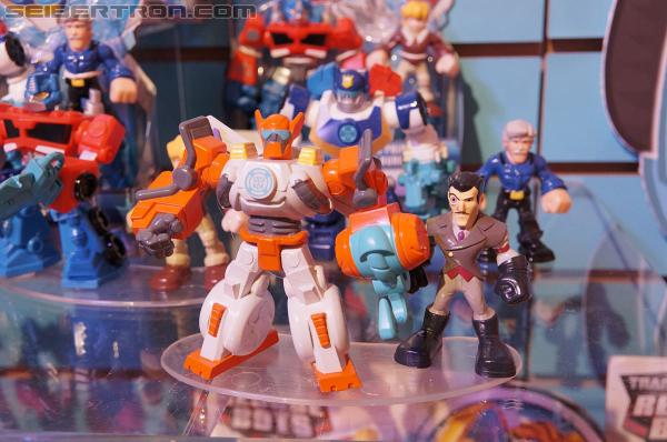 Toy Fair 2013 Coverage: Transformers: Rescue Bots