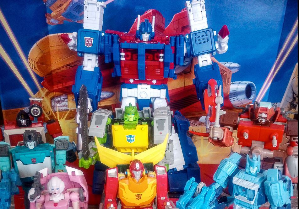 Studio Series 86 Commander Class Ultra Magnus Released and Found Across the Globe