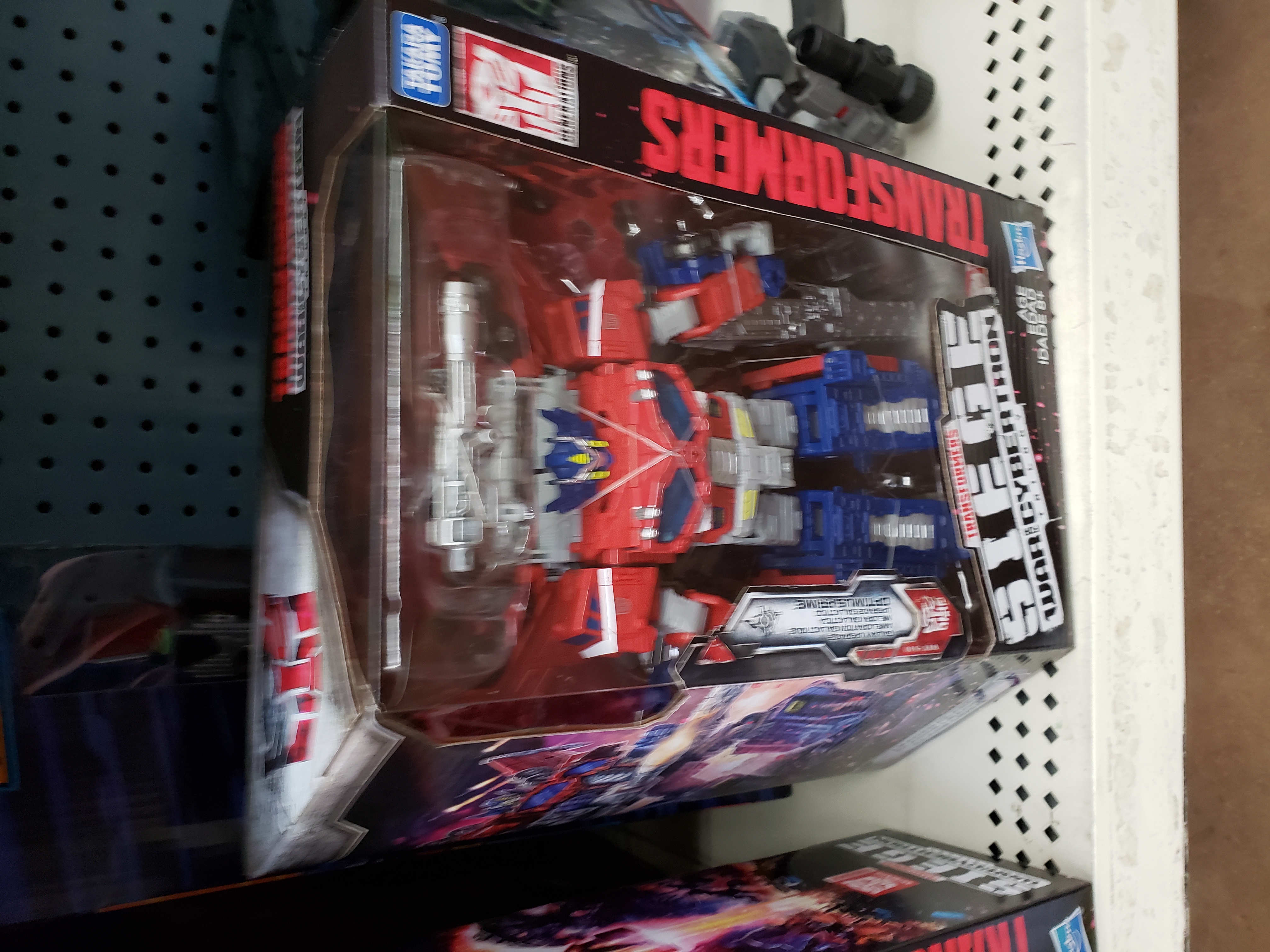 Transformers Siege Leader Galaxy / Cybertron Optimus Prime Found at US Retail