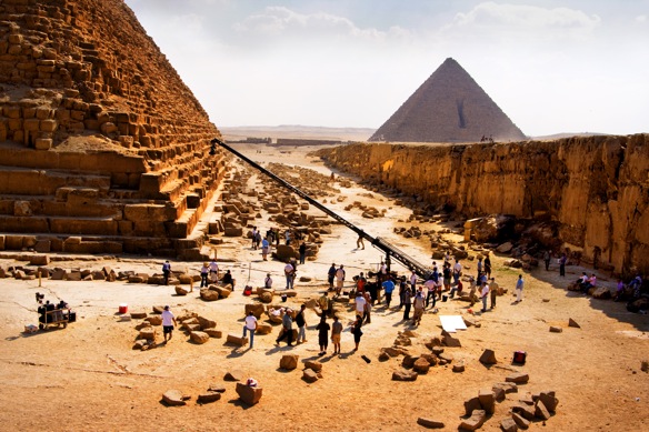 Michael Bay Blog Update: Shooting at the Pyramids of Giza