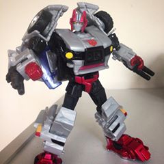 Transformers Generations Crosscut Video Review