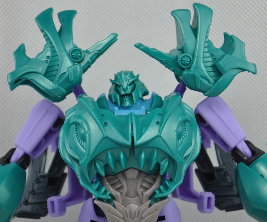 Transformers Prime Beast Hunters Voyager Sharkticon Megatron Prototype Images
