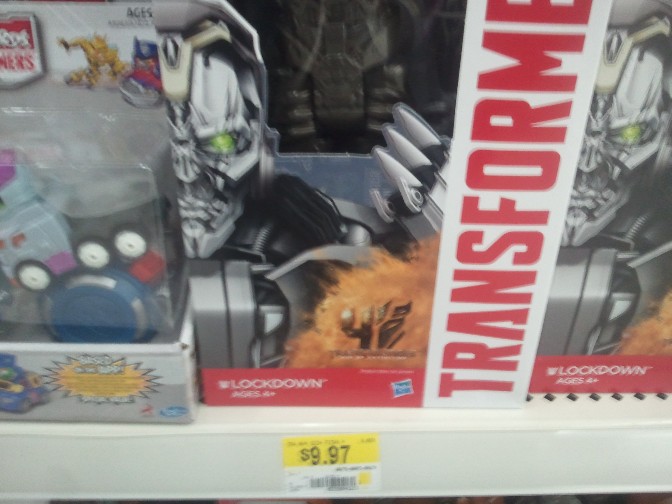 Age Of Extinction Titan Lockdown Found At Retail